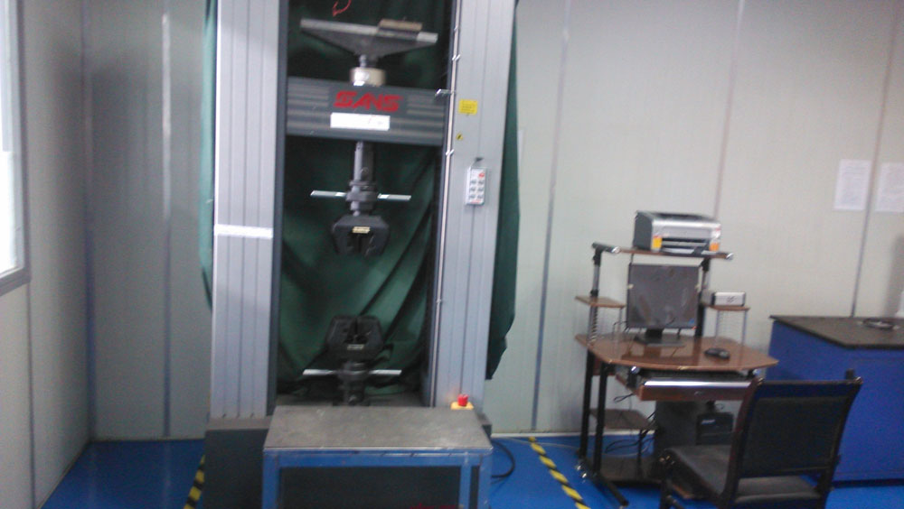 universal tensile testing machine