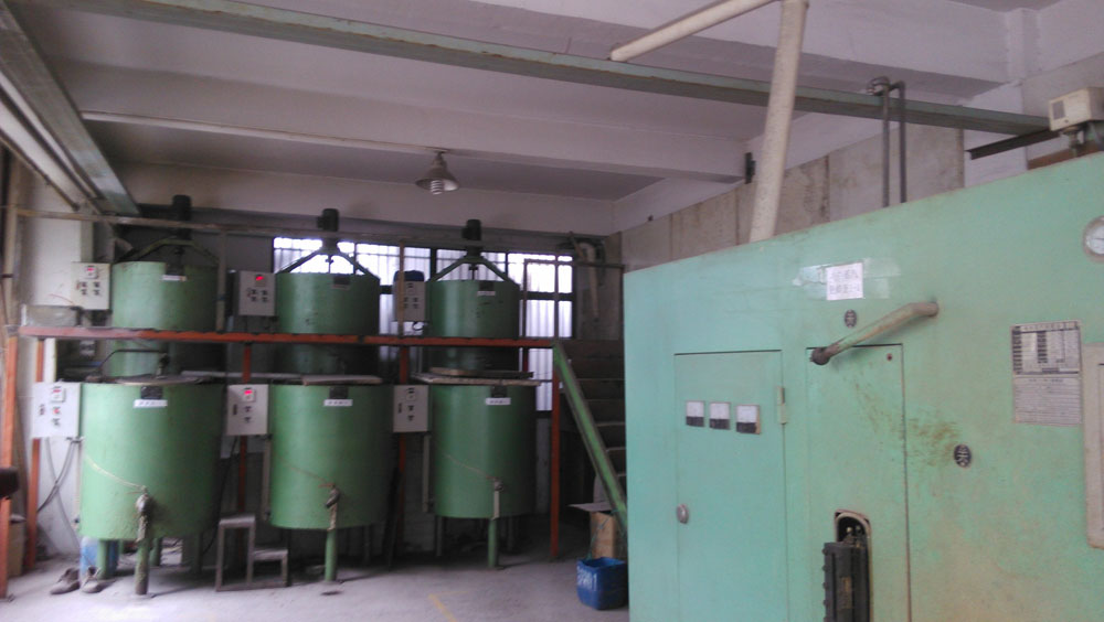 dewaxing equipment